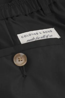 Colours & Sons Shorts with Pleats - Black*Herren Shorts